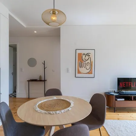 Apartament Gorgeous Flat W. Balcony In Iconic Pedestrian St