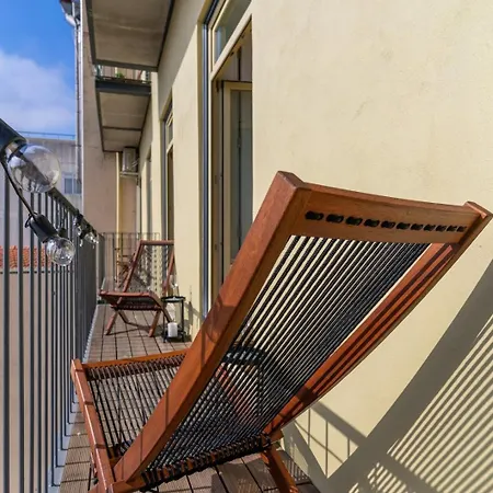 Gorgeous Flat W. Balcony In Iconic Pedestrian St Appartement