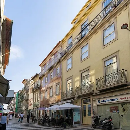Gorgeous Flat W. Balcony In Iconic Pedestrian St Apartament