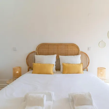 Apartment Gorgeous Flat W. Balcony In Iconic Pedestrian St